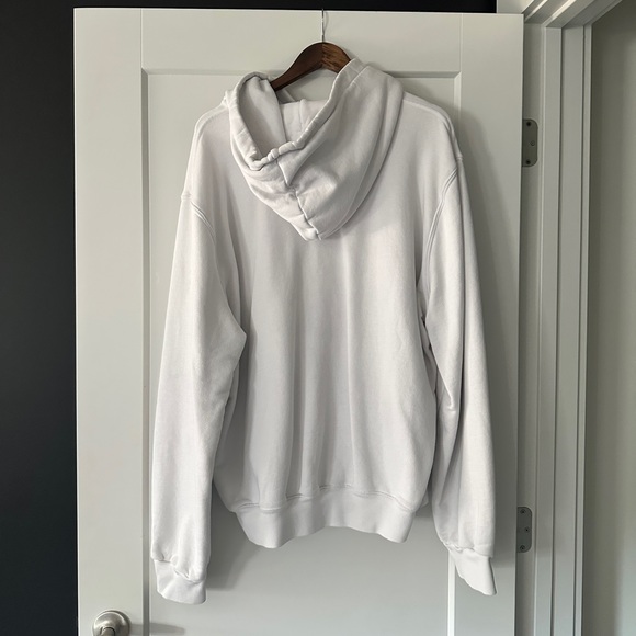 Barely Worn: White Amiri Hoodie - Picture 3 of 4